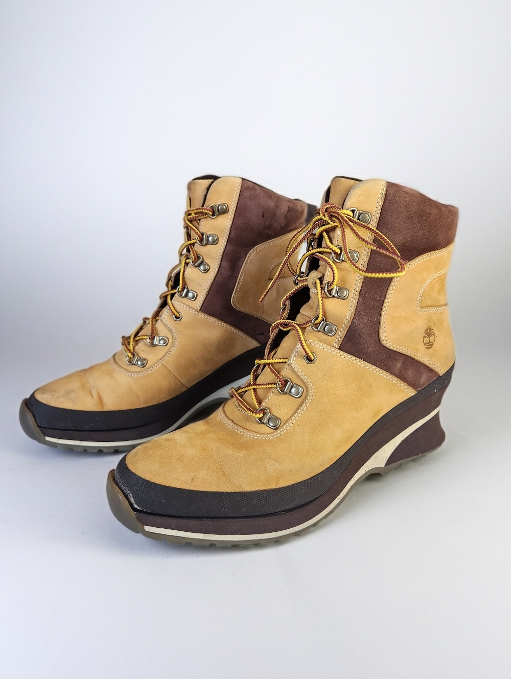 Timberland Womens Carnarsie Wedge Heel Hiking Boots Wheat Brown Leather Size 10M